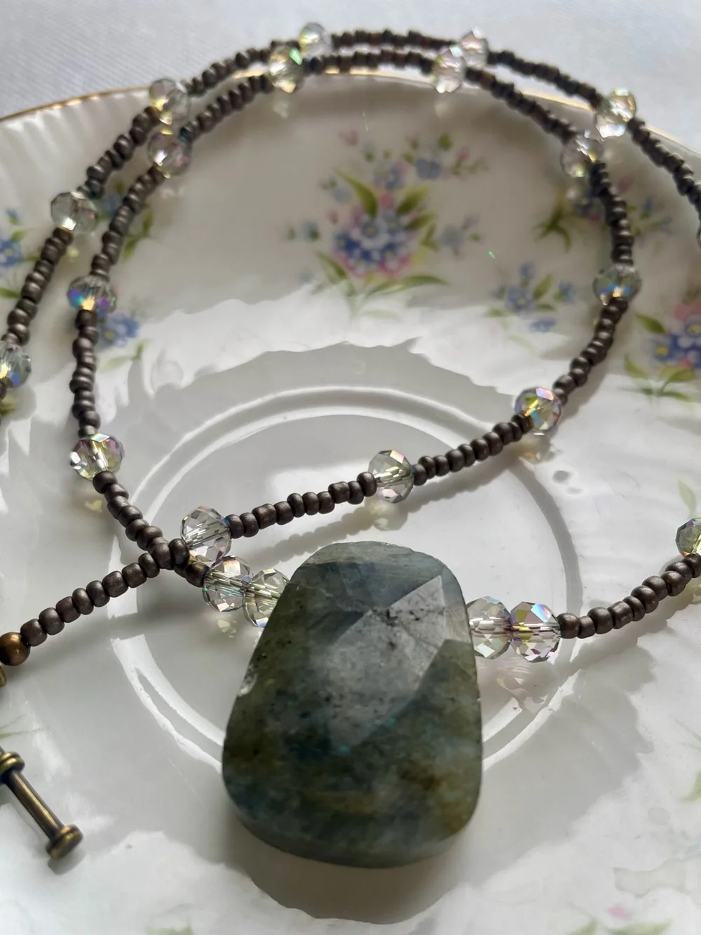 Labradorite Beaded Pendant Necklace in Green